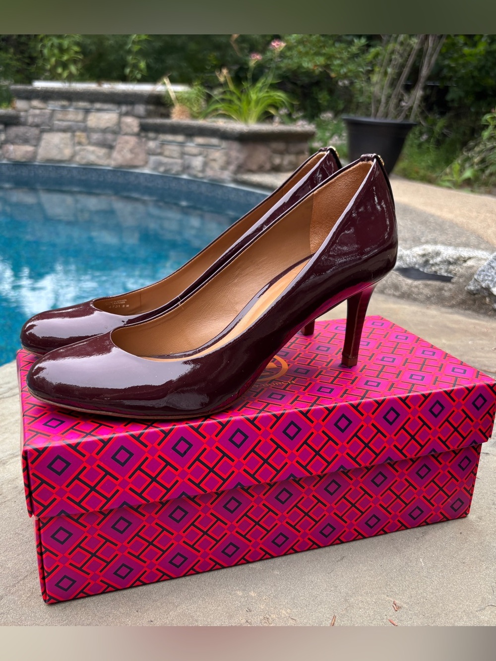 Tory Burch Burgundy Patent Leather Pumps Size 8